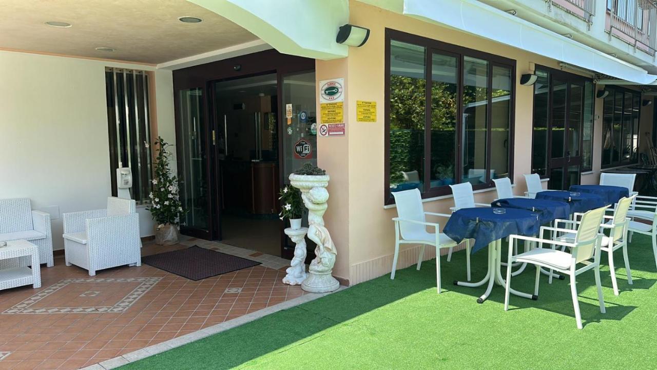 Hotel Bel Sogno Rimini Exterior foto